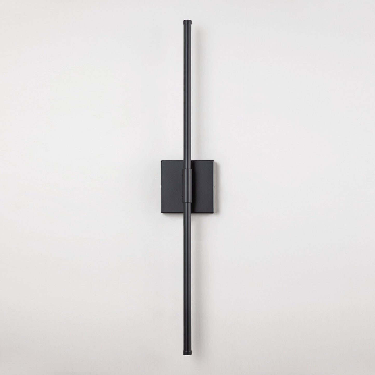 Applique murale LED linéaire moderne à 1 lumière, noire/dorée/nickel, à intensité variable, pour salle de bain.