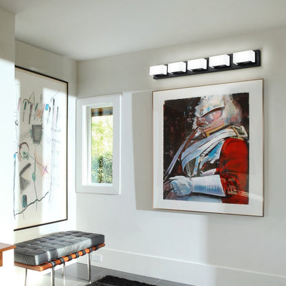 Applique murale LED moderne pour salle de bain, 3/4/5 lumières, noir mat, à intensité variable.