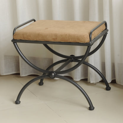 Tabouret de coiffeuse Cambridge en fer avec coussin