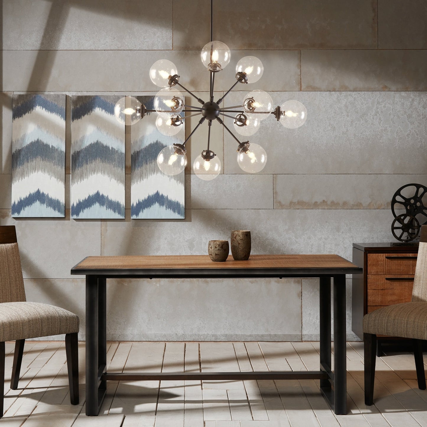 Lustre INK+IVY Paige à 12 lumières avec ampoules globe surdimensionnées