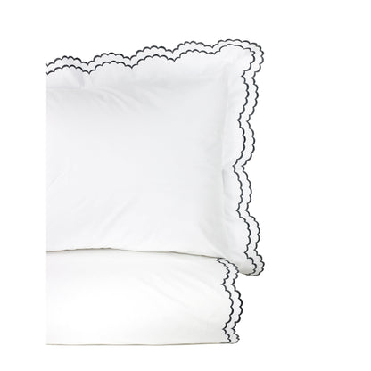 Parure de lit double festonnée en percale de coton frais brodée avec taie d'oreiller