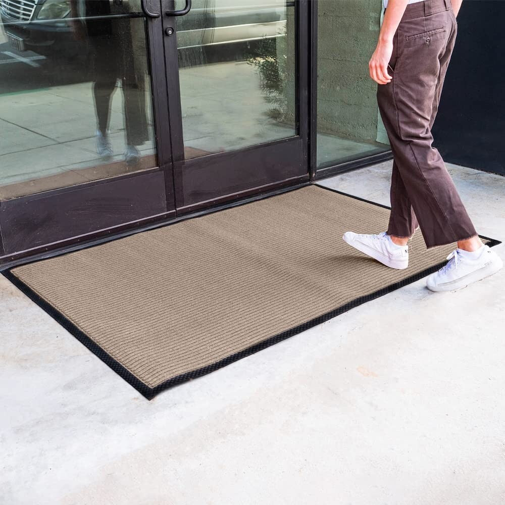 Tapis d'entrée Envelor pour intérieur et extérieur, profil bas, usage commercial.