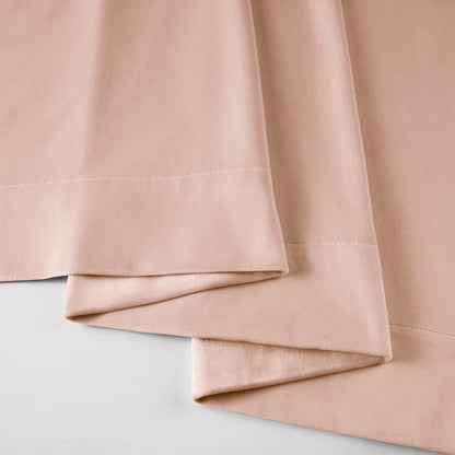 Rideau occultant en velours signature Exclusive Fabrics (1 panneau)