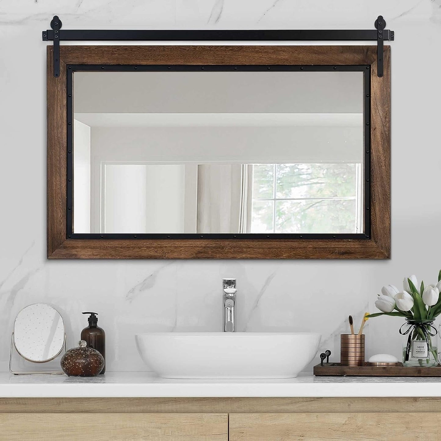 Miroir mural de salle de bain en bois naturel style porte de grange