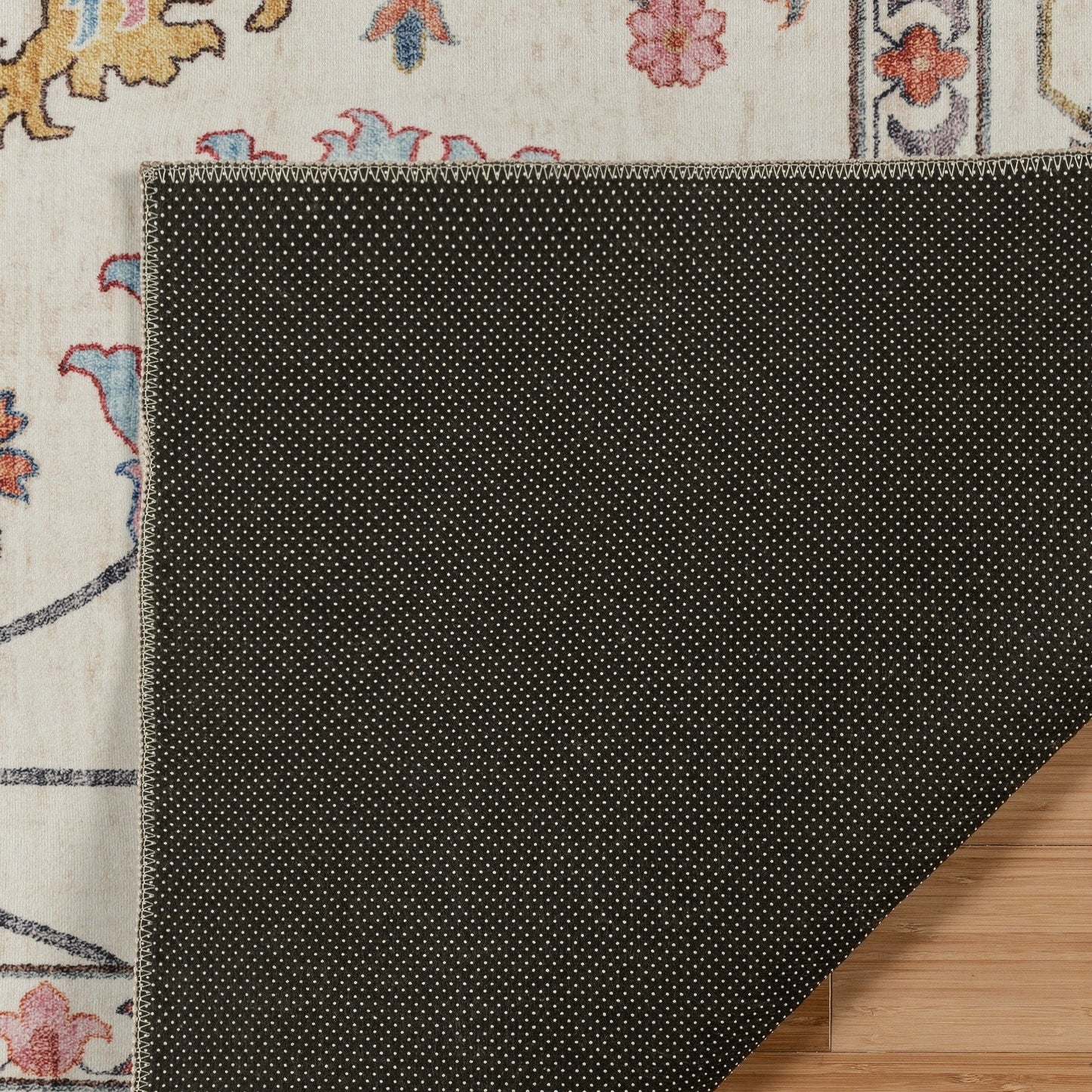 Collection de tapis Gertmenian Crystal Print, lavables, imprimés numériquement, à poils plats, en polyester antidérapant