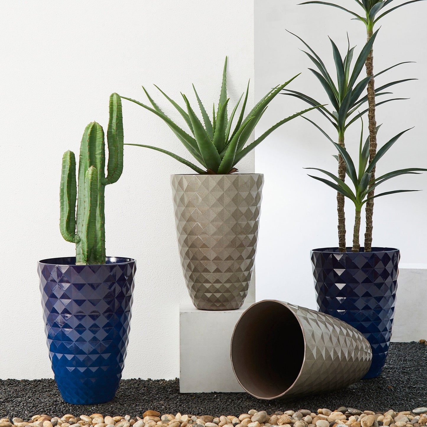 Glitzhome 19,75 H Pot de fleurs haut surdimensionné écologique en fausse céramique texturée en diamant (Ensemble de 2)