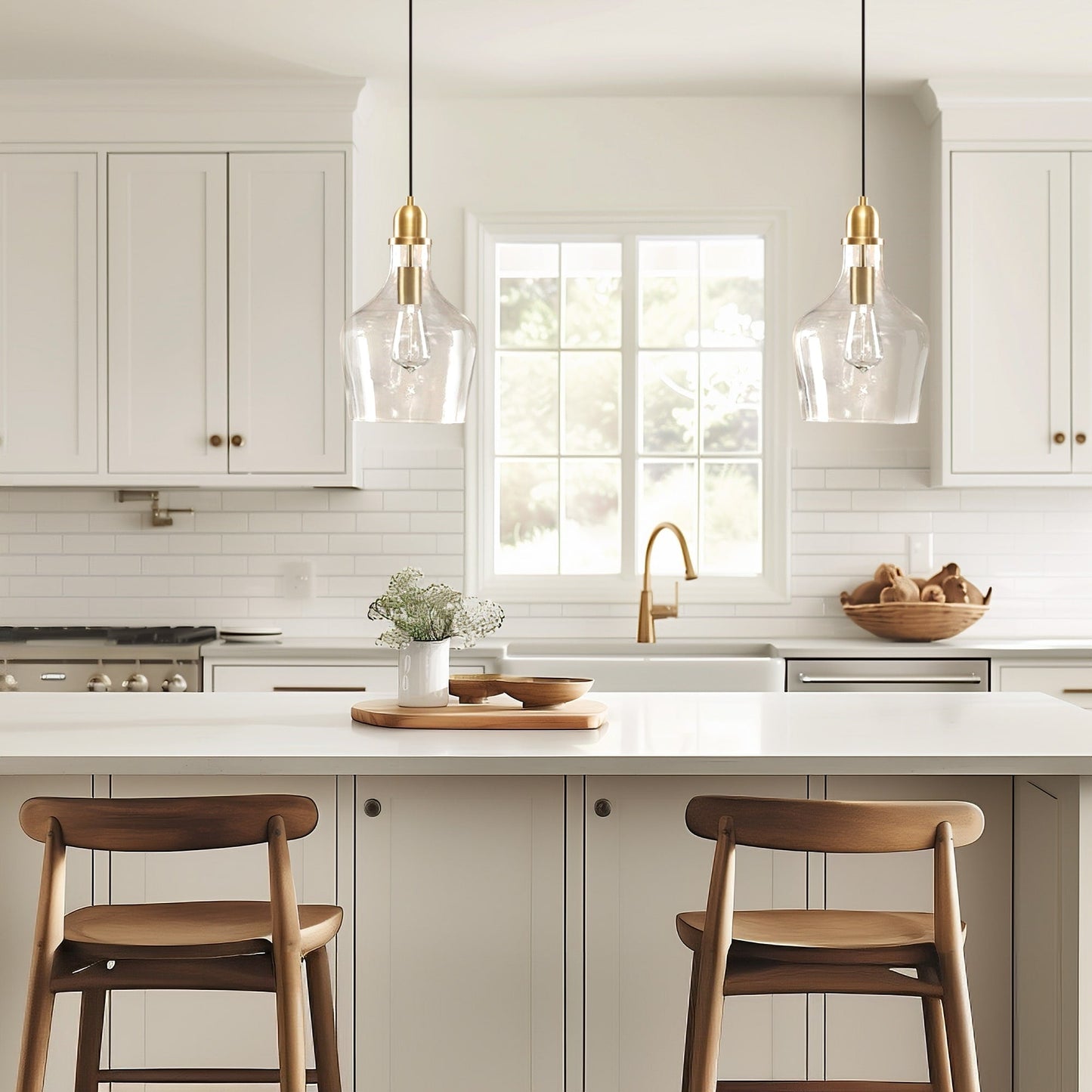 Suspension en verre en forme de cloche auburn INK+IVY