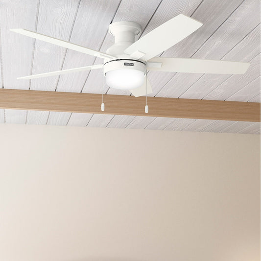 Ventilateur de plafond Hunter 52 Anisten à profil bas avec éclairage LED et chaînette - Style moderne, contemporain et transitionnel