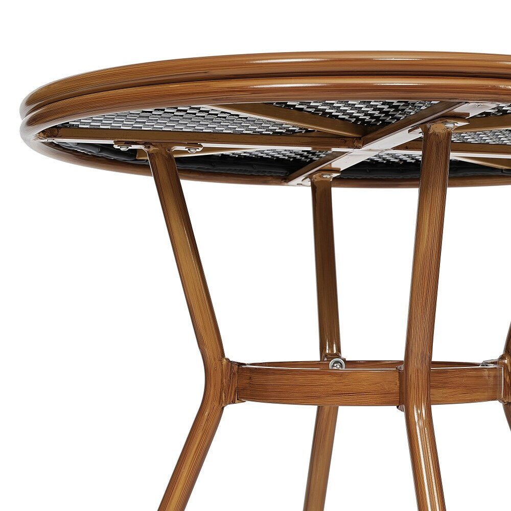 Ensemble bistrot commercial intérieur/extérieur avec table et quatre chaises