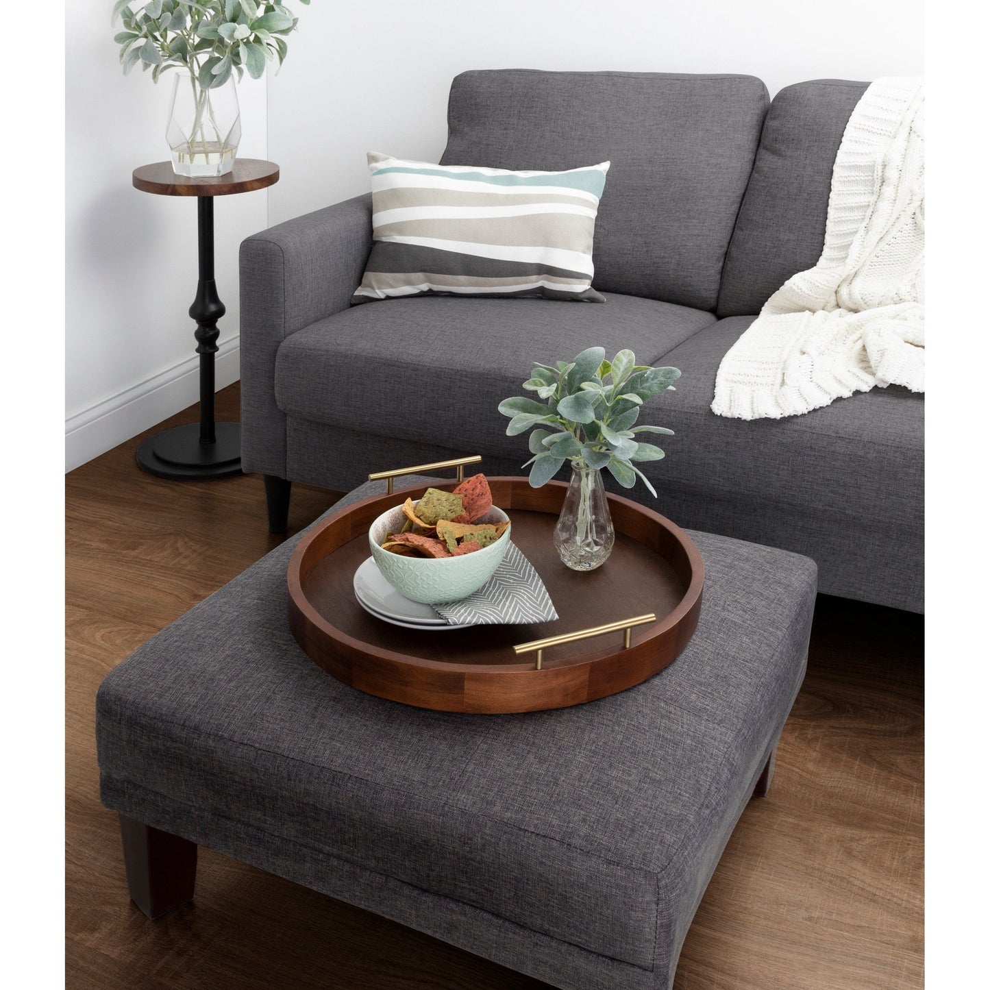 Plateau décoratif rond Kate and Laurel Lipton avec poignées en métal