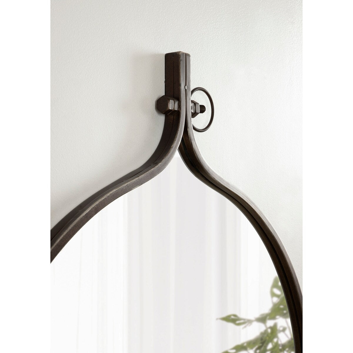 Miroir mural rond Kate et Laurel Yitro