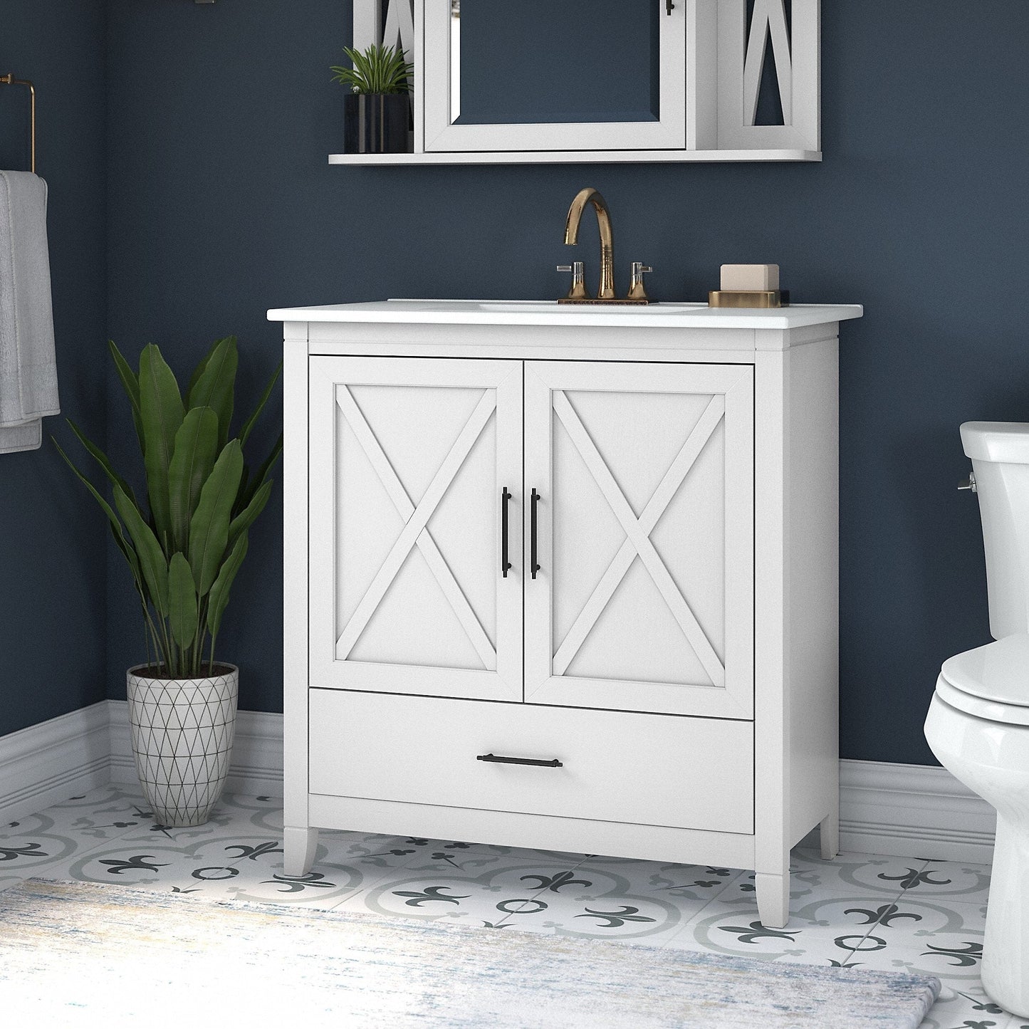 Meuble-lavabo Key West 32W avec lavabo par Bush Furniture