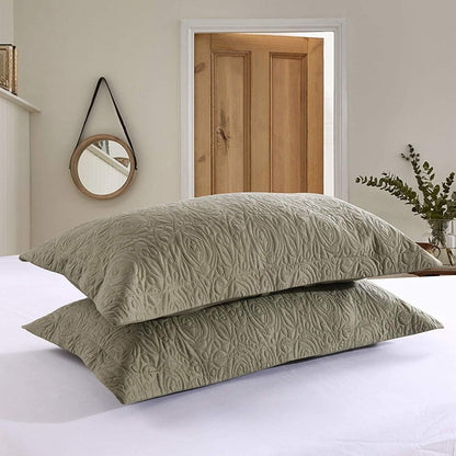 Taie d'oreiller brodée Porch &amp; Den Manor (lot de 2)