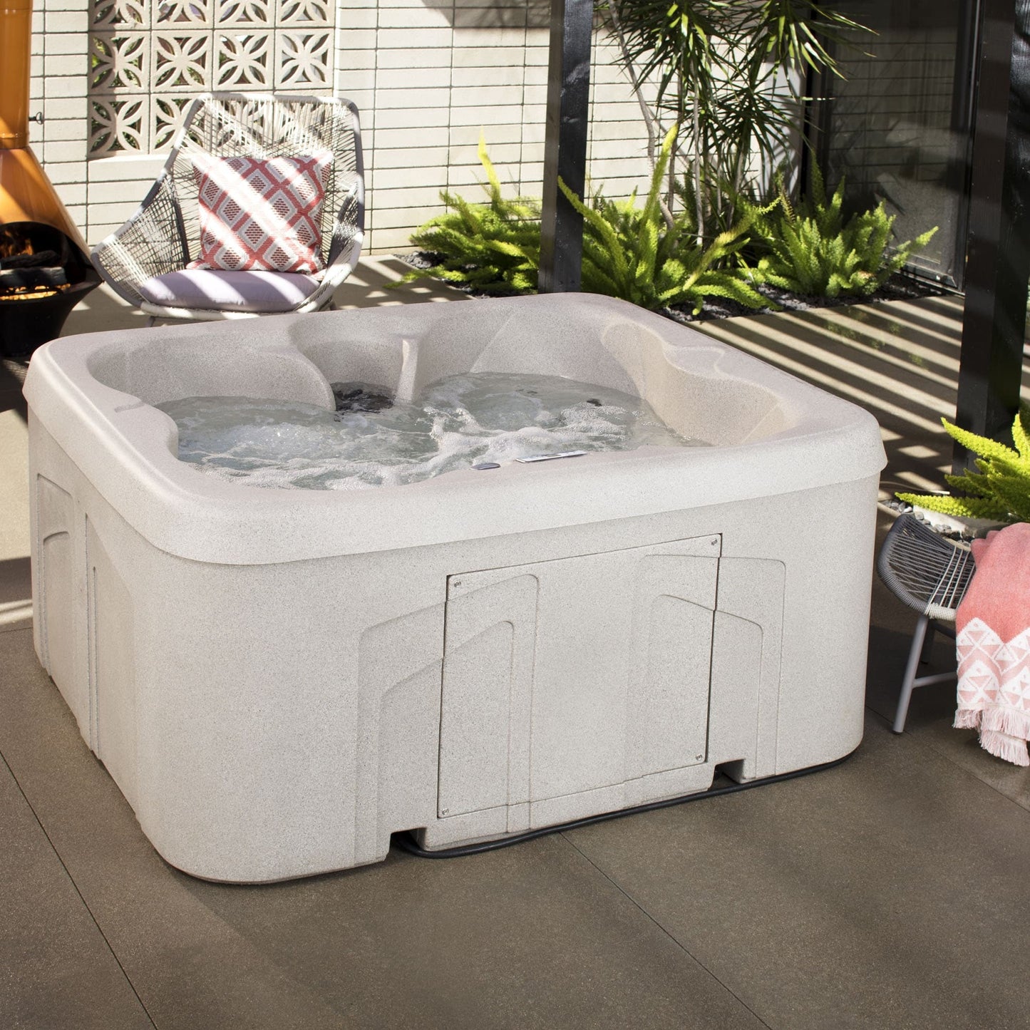 Spa Lifesmart LS100 4 places, 13 jets, 110 V, prêt à l'emploi, avec éclairage LED subaquatique