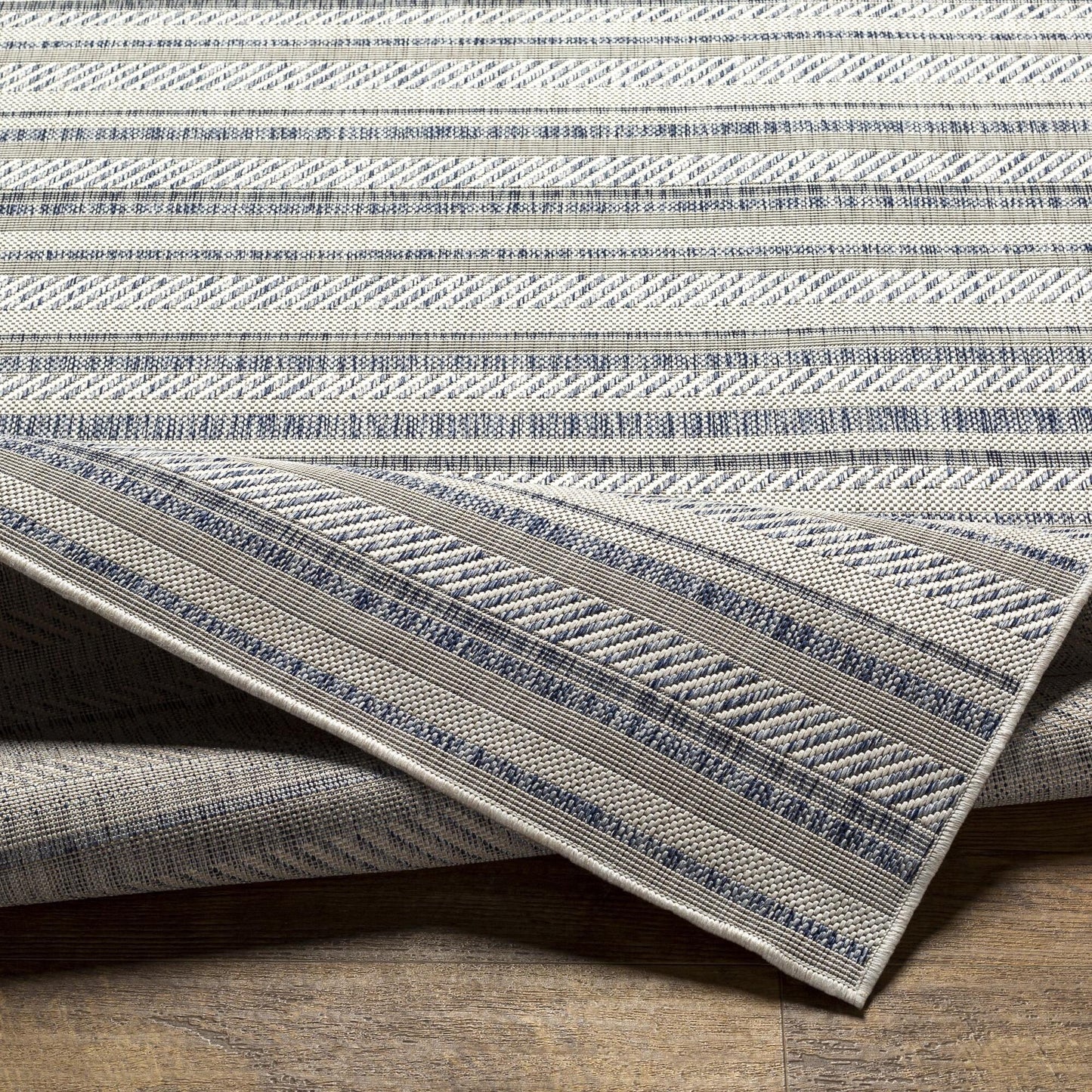 Tapis d'extérieur à rayures bohèmes Eagean de Livabliss