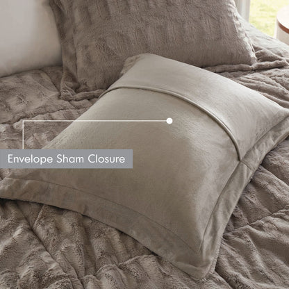 Ensemble de couette en fourrure longue imprimée Madison Park Margot