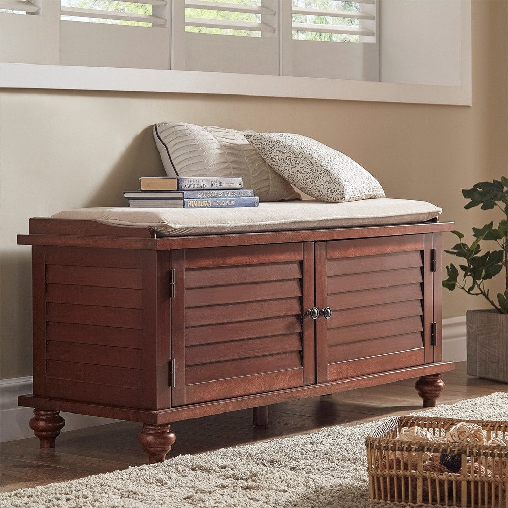 Banc de rangement à porte persienne avec coussin en velours Maybelle par iNSPIRE Q Classic