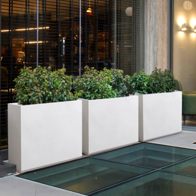 Jardinière métallique robuste pour plantes d'extérieur, 38 x 10 x 30 pouces (96,5 x 25,5 x 76 cm) avec séparateur en métal - 38 x 30 x 10