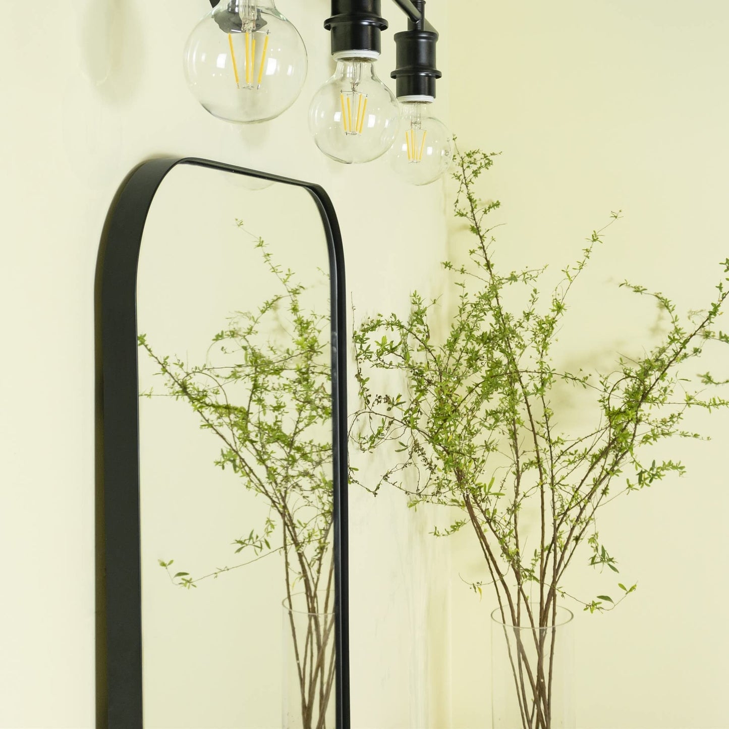 Miroirs muraux arrondis en métal style moderne chic du milieu du siècle TEHOME