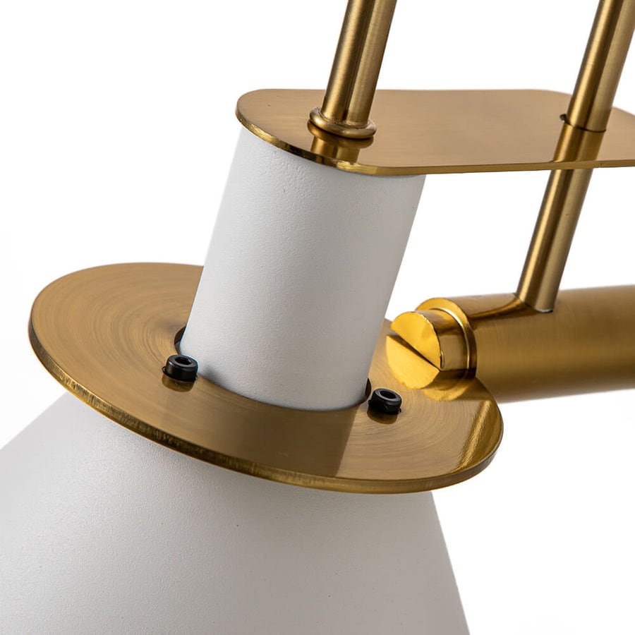 Applique murale conique moderne du milieu du siècle à une lumière - 18 cm (7 po)