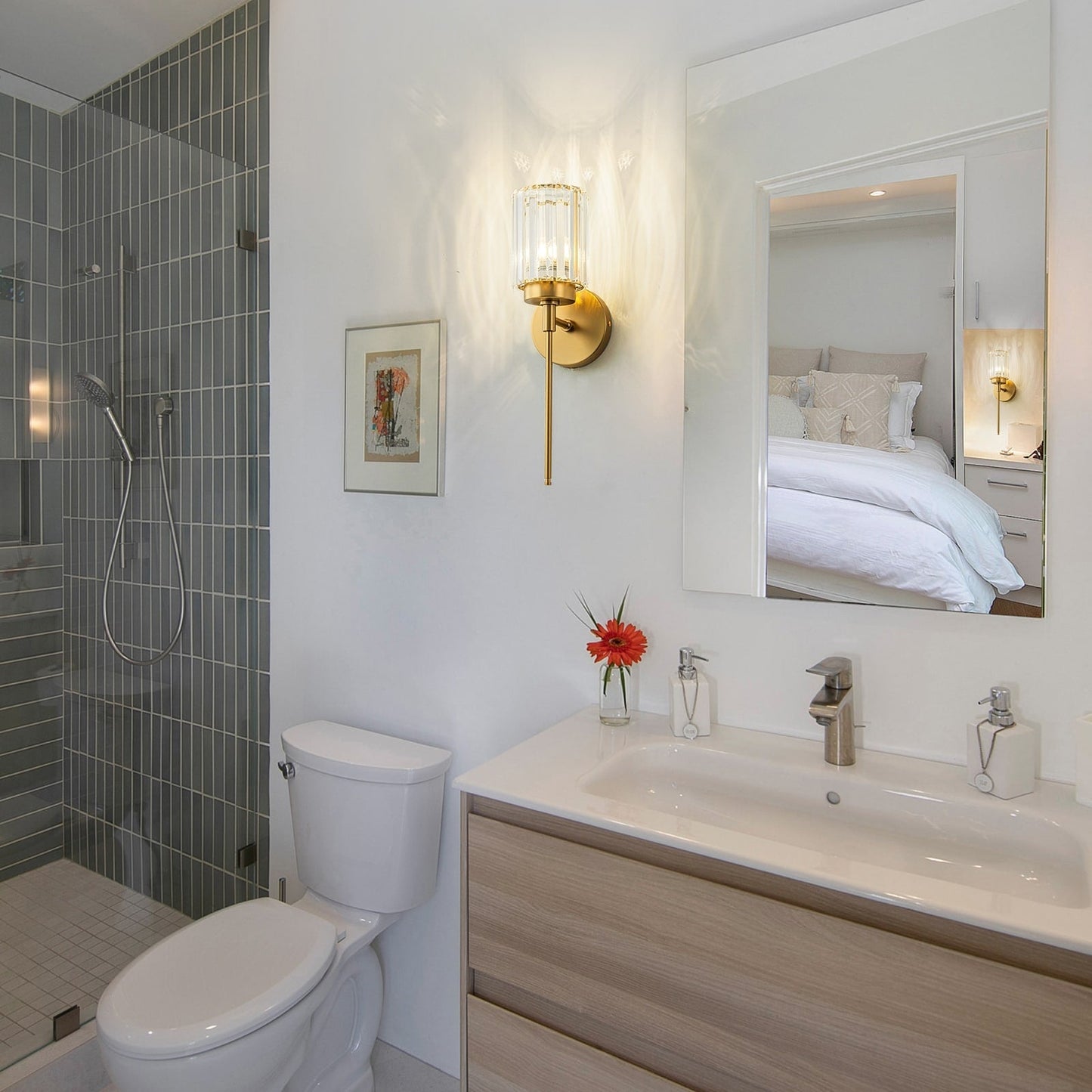 Applique murale moderne dorée à intensité variable, style cylindrique glamour pour salle de bain, applique murale en cristal pour coiffeuse