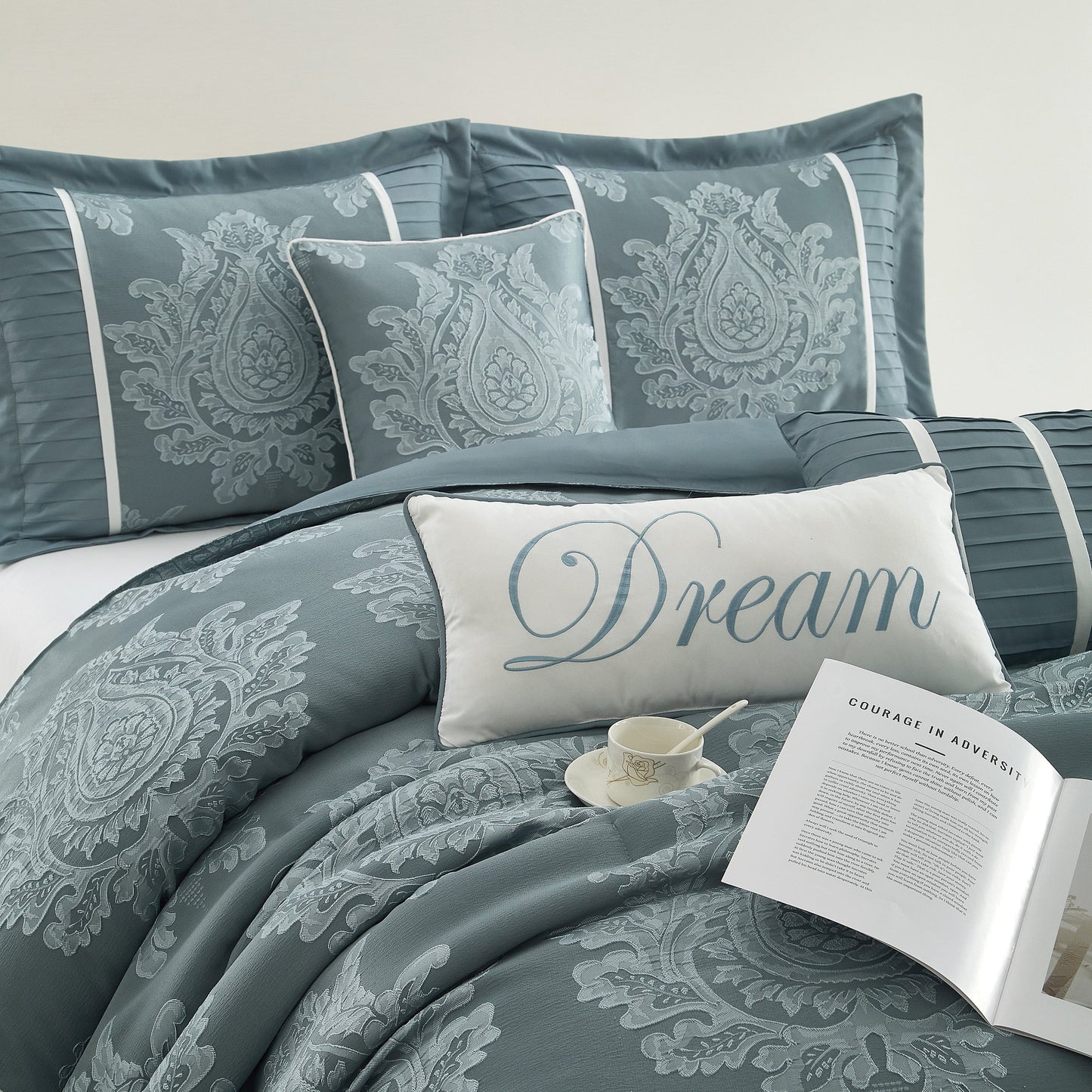 Ensemble de couette traditionnel damassé Nanshing Tiana 7 pièces