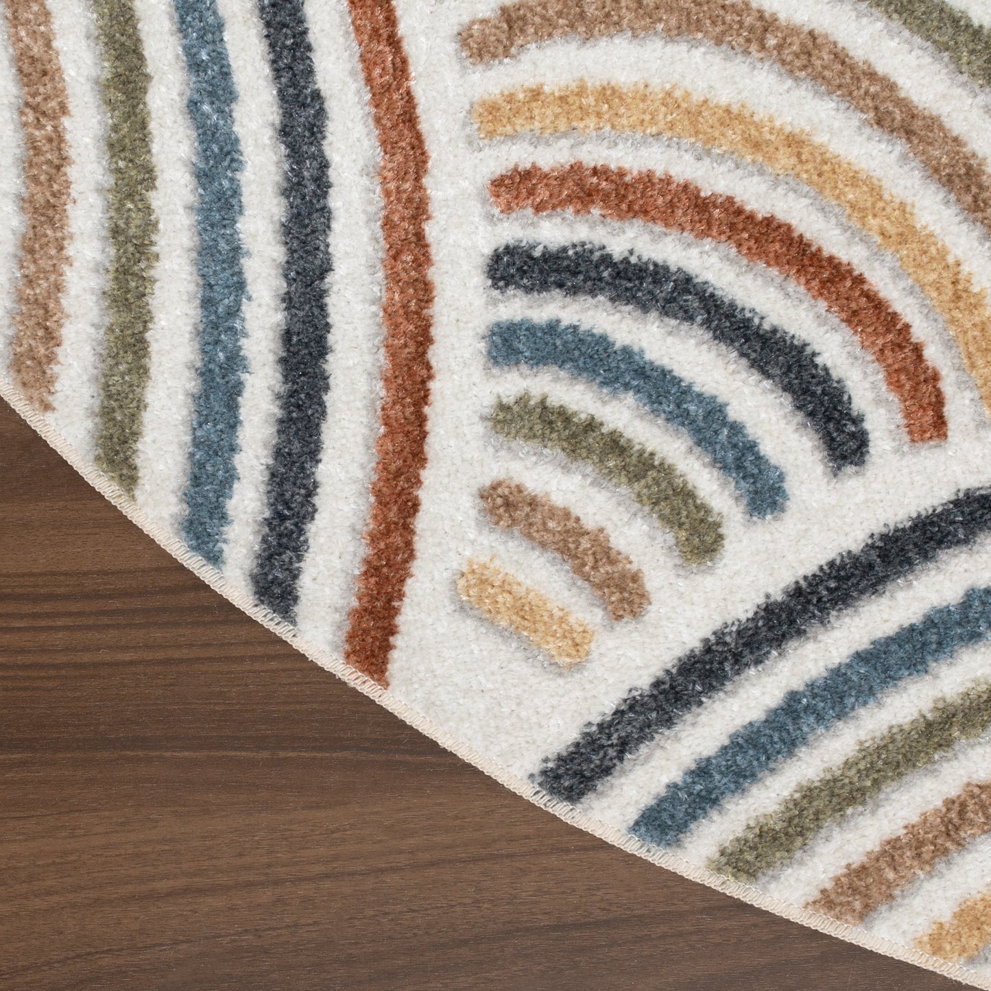 Tapis Nourison Astra lavable en machine, motif intégral