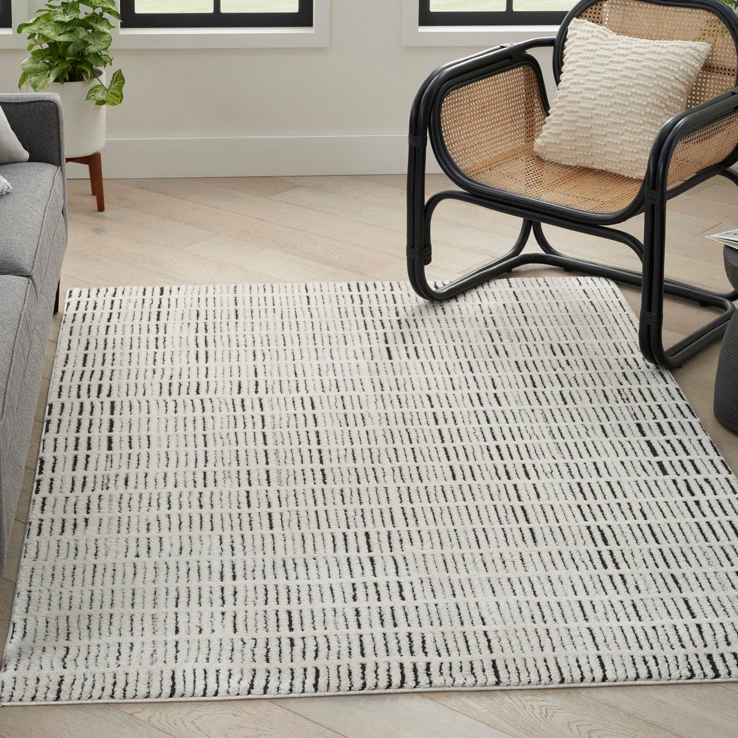 Tapis d'intérieur moderne et confortable Nourison à motifs abstraits