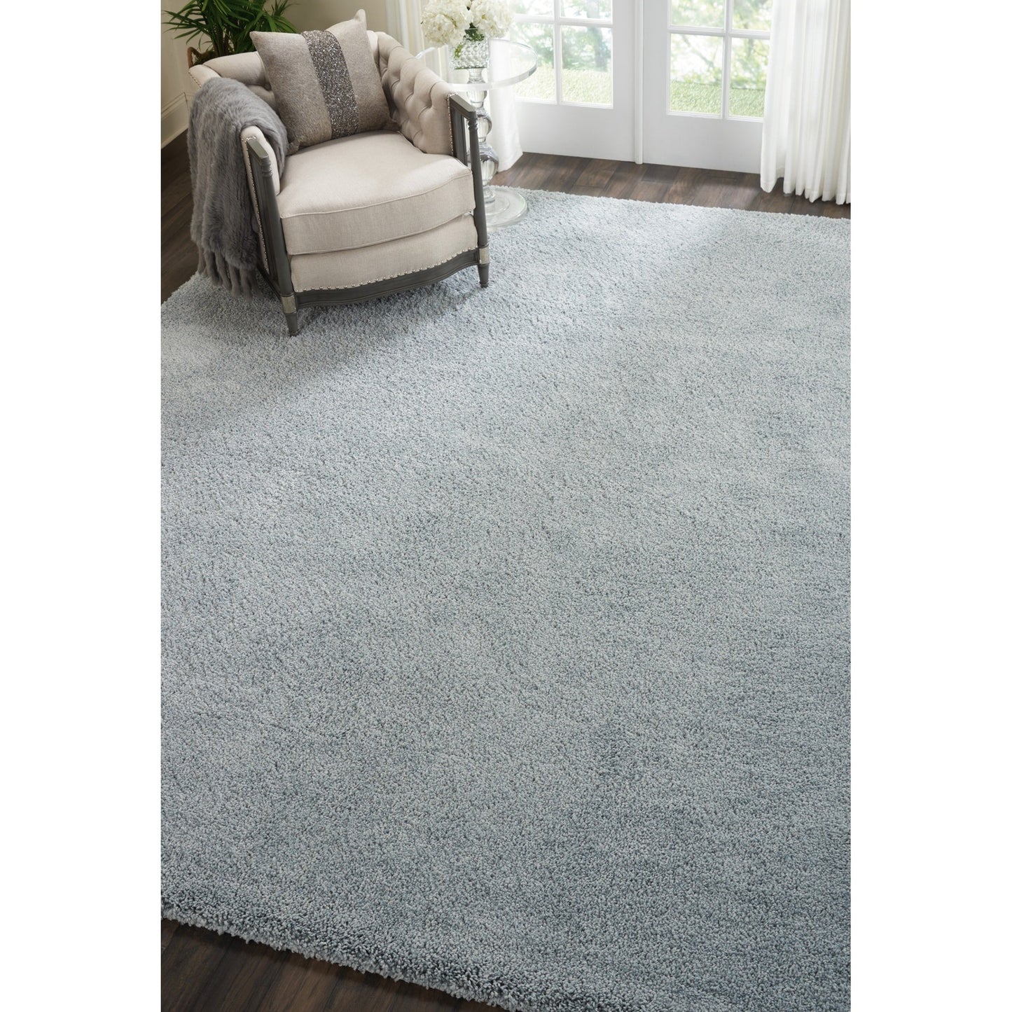 Tapis Nourison Malibu Shag moderne en peluche unie