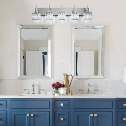 Luminaires de salle de bain modernes à intensité variable en cristal Ora, à installer au-dessus du miroir, style glamour.