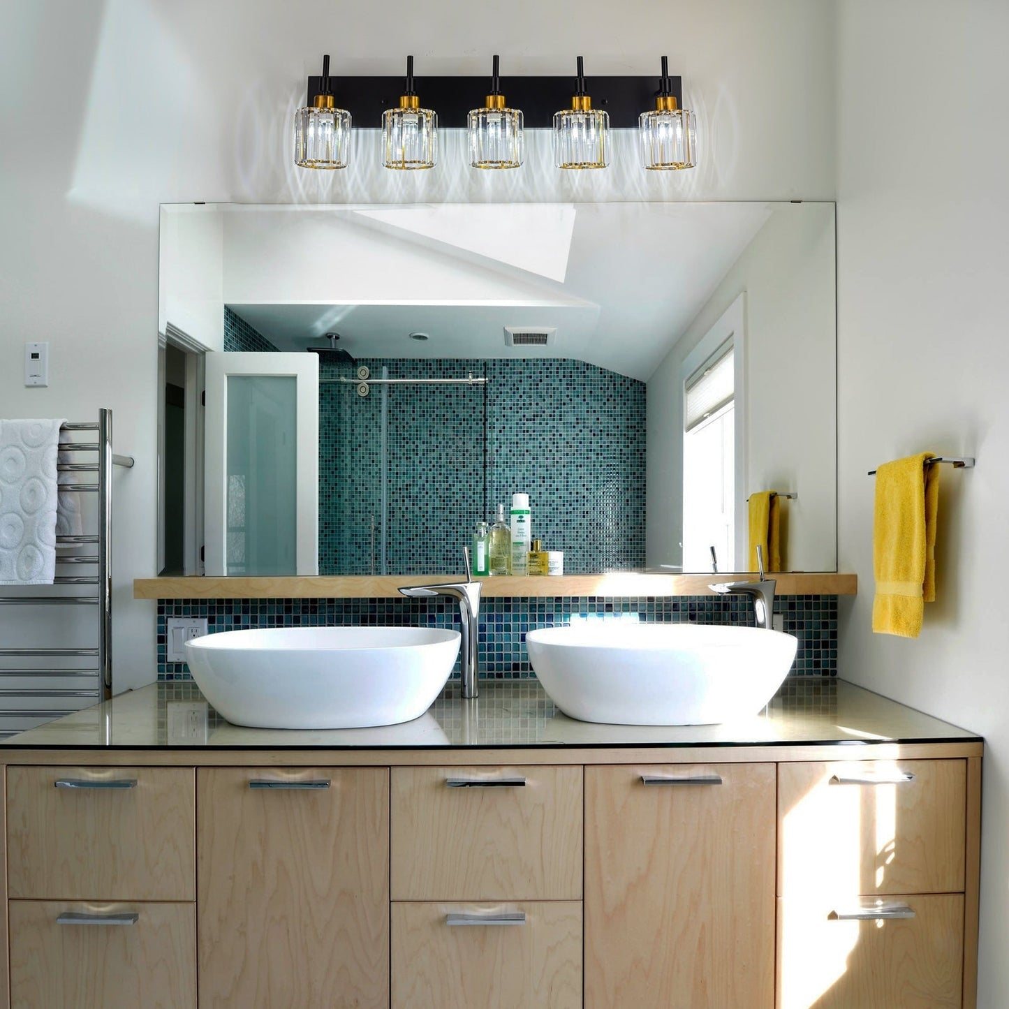 Appliques murales modernes à intensité variable pour salle de bain, avec abat-jour en cristal