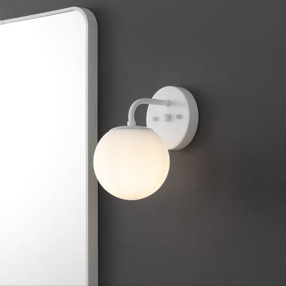 Meuble-lavabo moderne Globe en métal et verre dépoli avec éclairage LED, par JONATHAN Y