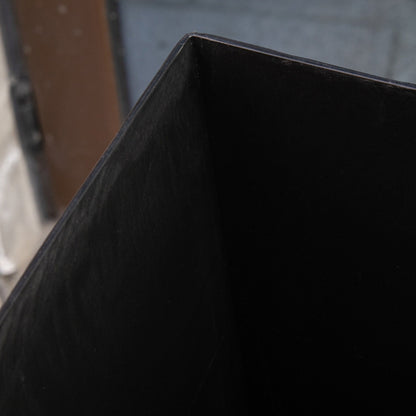 Ensemble de 3 pots de fleurs en plastique Outsunny de 71 cm de haut, grands pots de jardin en plastique pour l'intérieur et l'extérieur, pour l'entrée, la terrasse et le jardin.