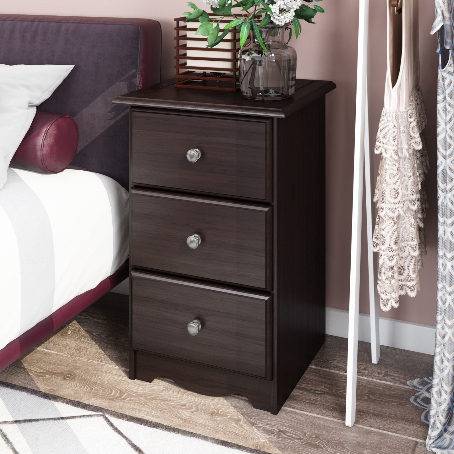 Table de chevet Palace Imports 100% bois massif à 3 tiroirs avec poignées en métal ou en bois