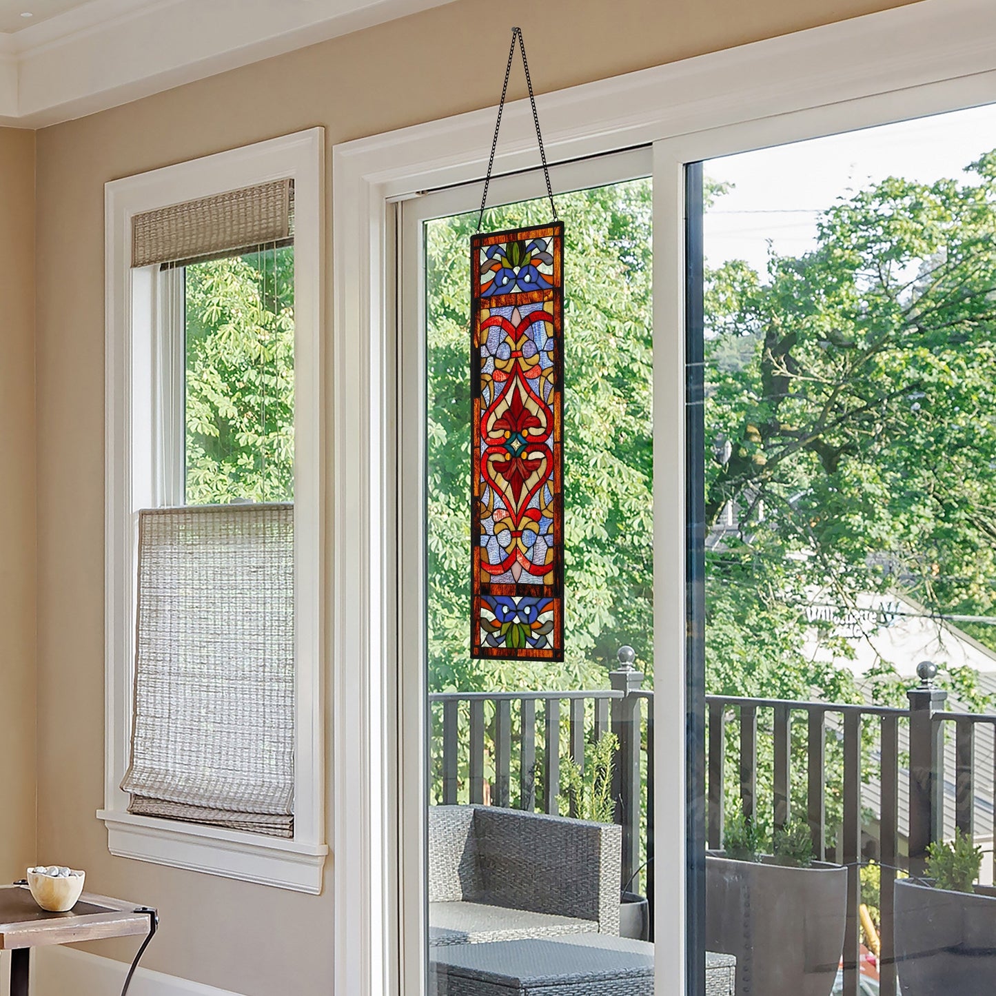 Panneau de vitrail victorien « Fleur de Lys » de River of Goods - 9,5 cm (L) x 0,25 cm (l) x 36 cm (H)