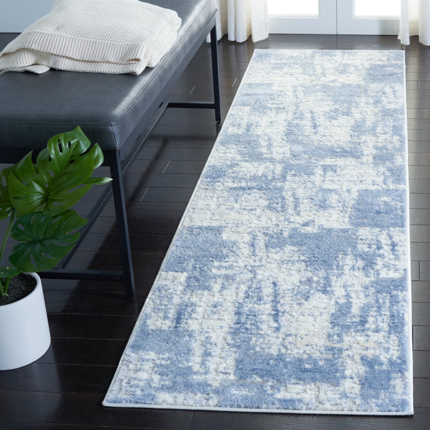 Tapis abstrait moderne SAFAVIEH Amelia Marjolene