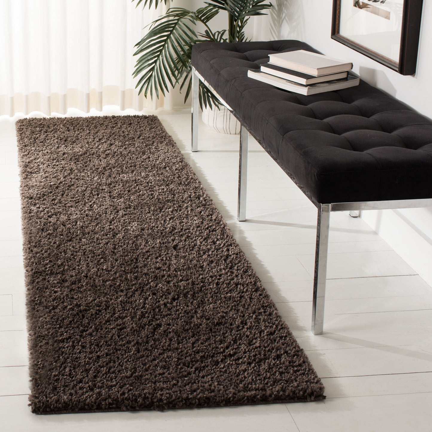 Tapis SAFAVIEH August Wilhelma Shag uni de 3 cm d'épaisseur