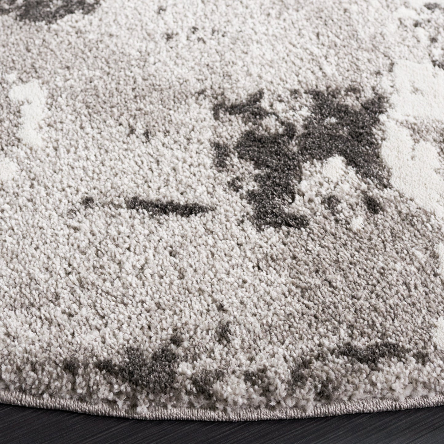 Tapis abstrait moderne SAFAVIEH Century Dagnija