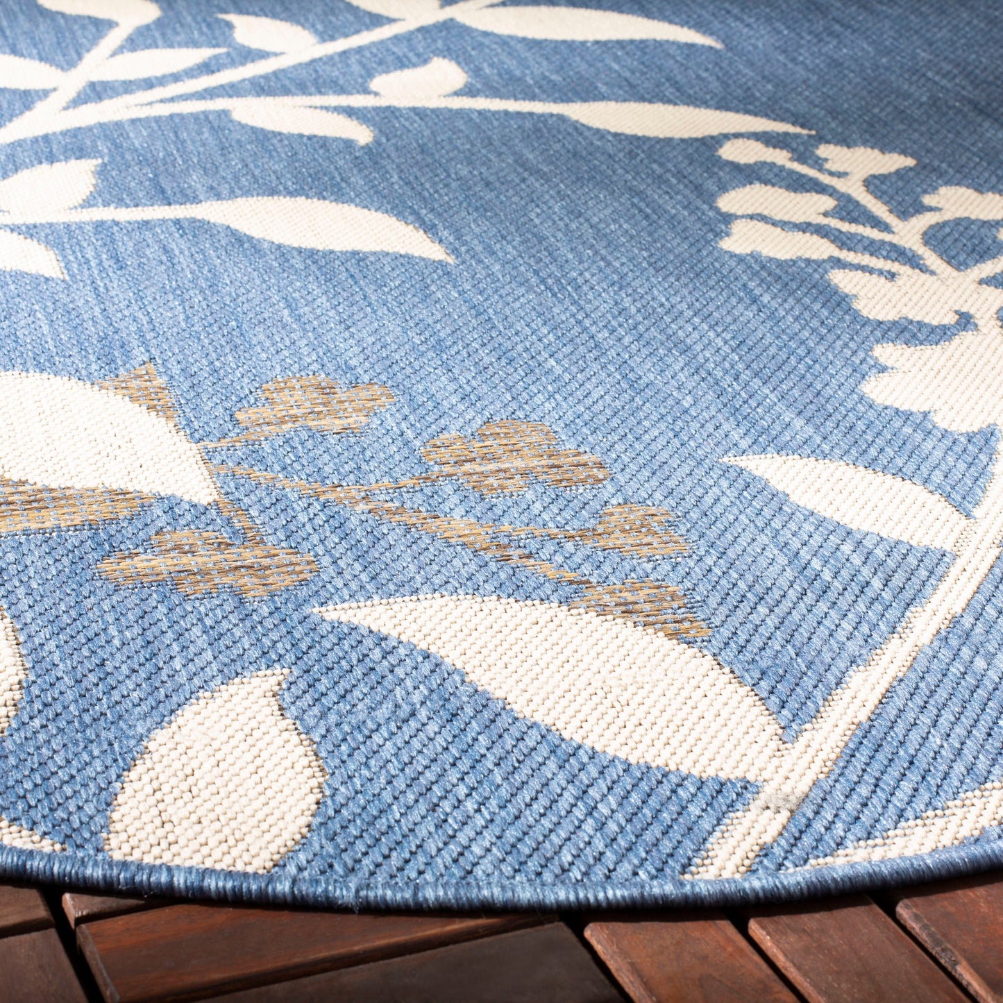 Tapis de jardin/terrasse imperméable SAFAVIEH Courtyard Luann Botanical