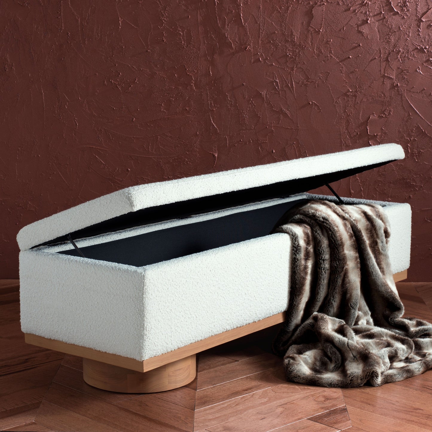 Banc de rangement SAFAVIEH Couture Sunneva Boucle - 155 cm L x 51 cm P x 48 cm H