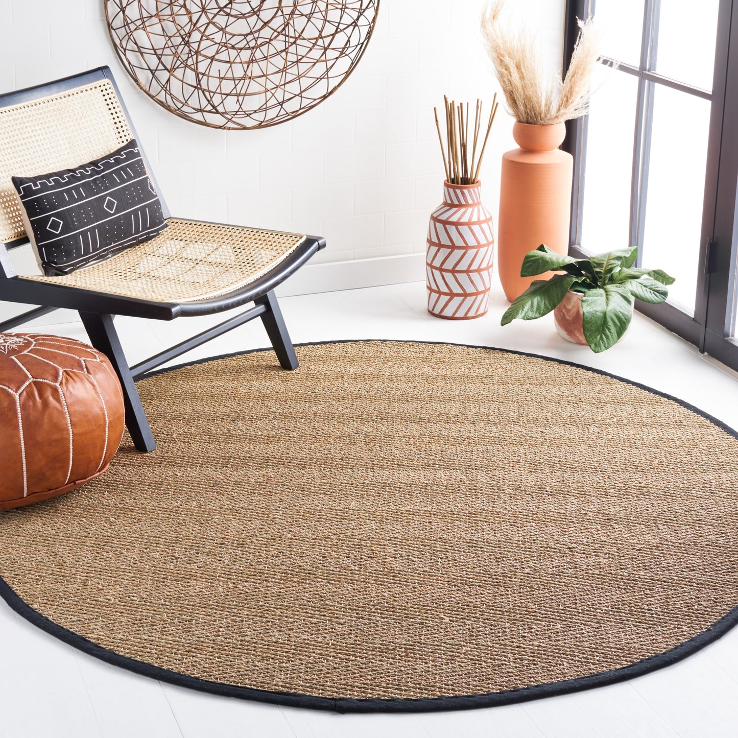 Tapis Trilby en fibres naturelles SAFAVIEH à chevrons en jonc de mer