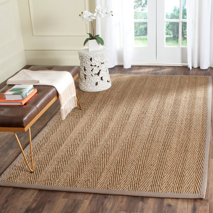 Tapis Trilby en fibres naturelles SAFAVIEH à chevrons en jonc de mer
