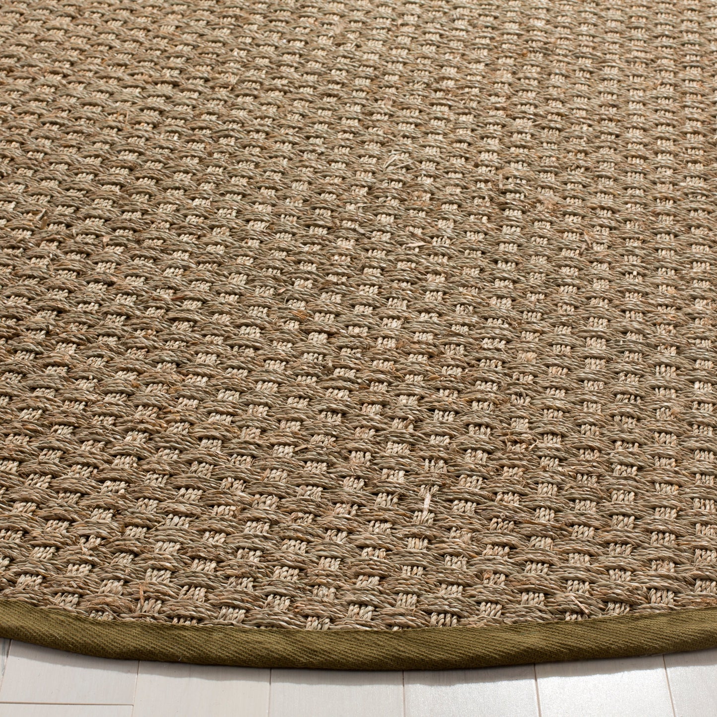 Tapis SAFAVIEH en fibres naturelles Zymryd à motif vannerie en jonc de mer