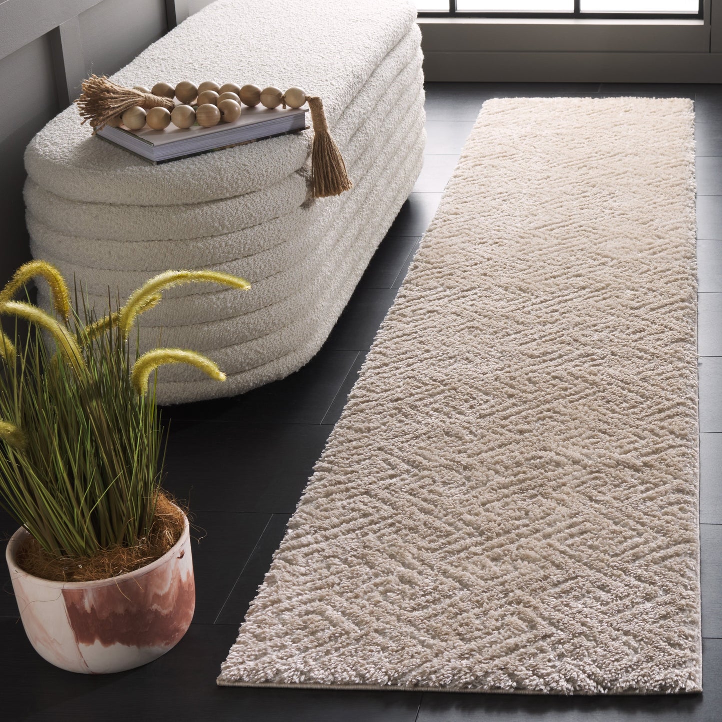 Tapis SAFAVIEH Tahoe Shag Lisjana géométrique de 3 cm d'épaisseur