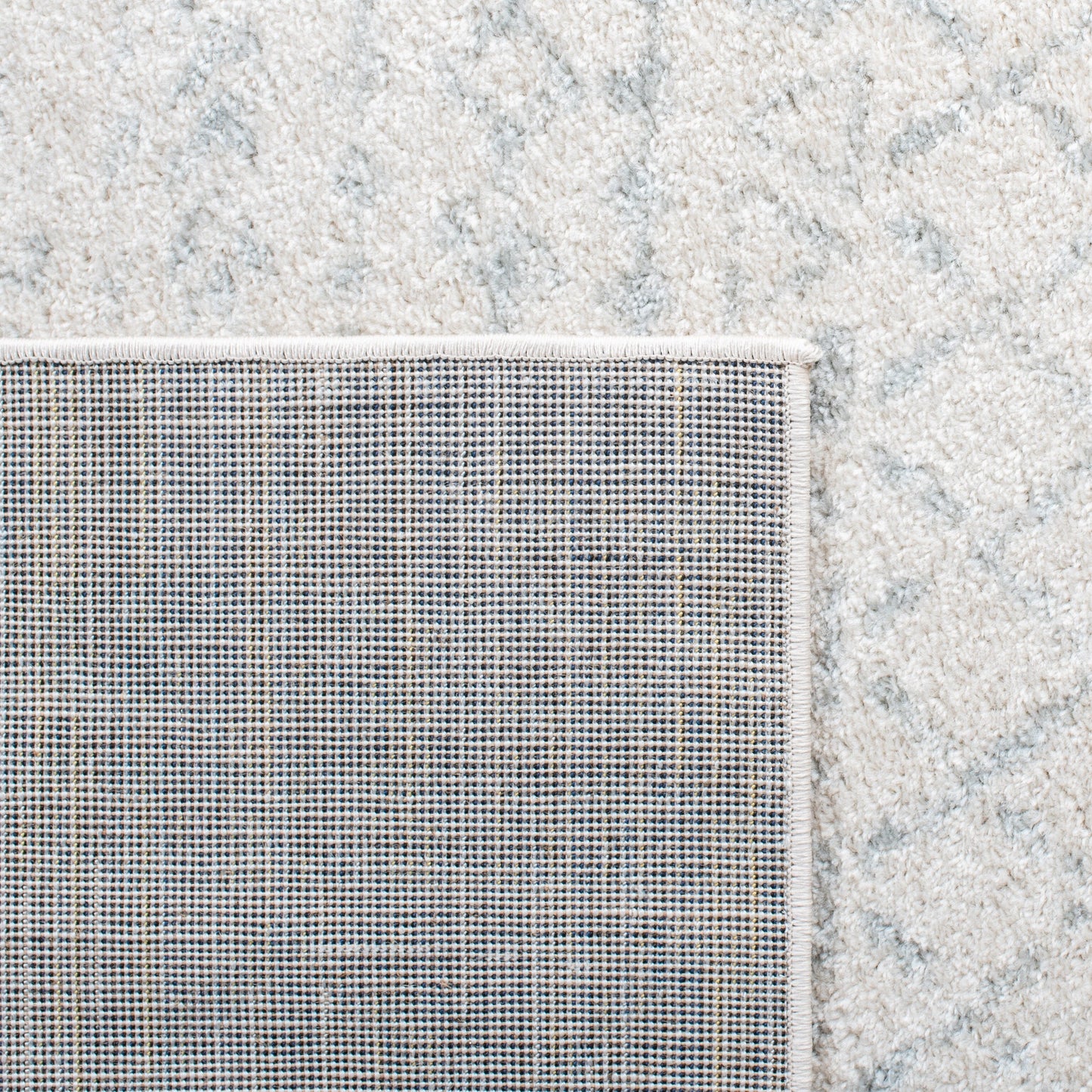 Tapis rustique marocain bohème tribal vieilli SAFAVIEH Tulum Hinnertje