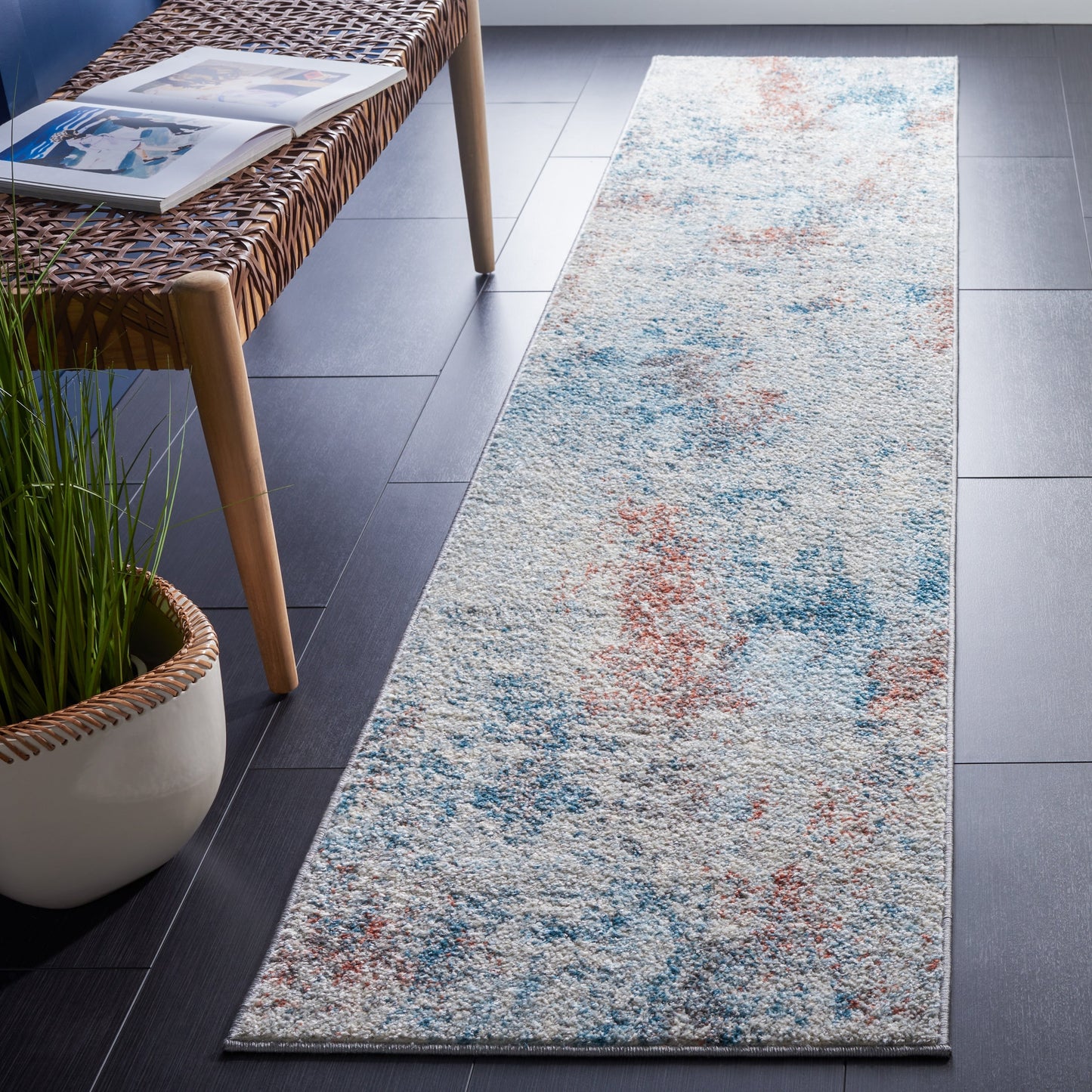 Tapis abstrait moderne SAFAVIEH Tulum Melinda