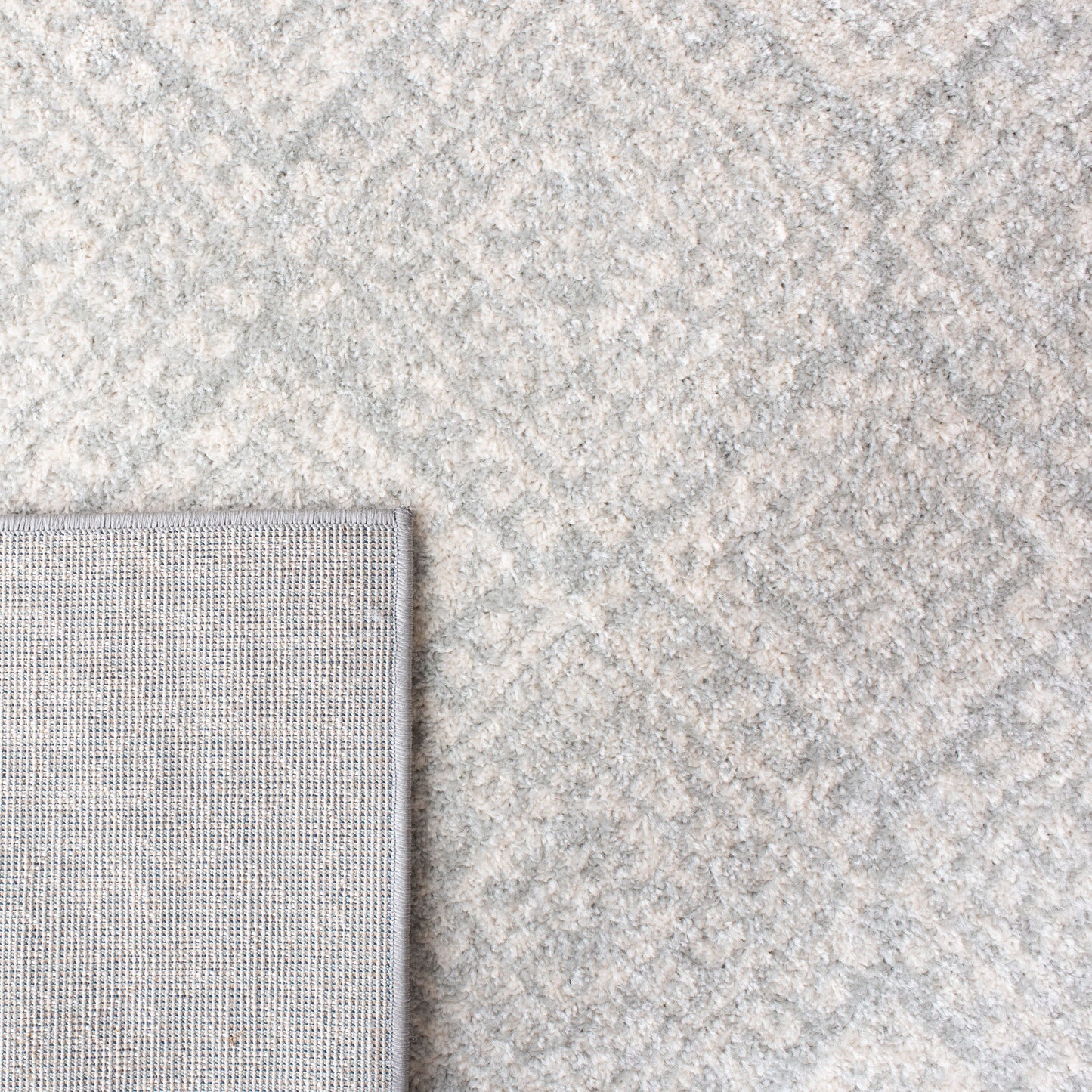 Tapis rustique marocain bohème SAFAVIEH Tulum Phebe