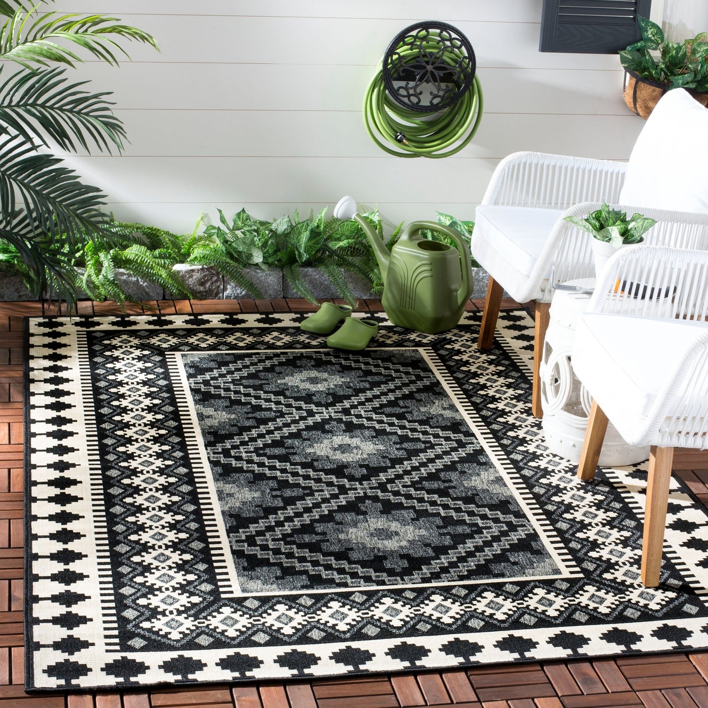 Tapis d'intérieur/extérieur imperméable SAFAVIEH Veranda Rita pour terrasse ou jardin