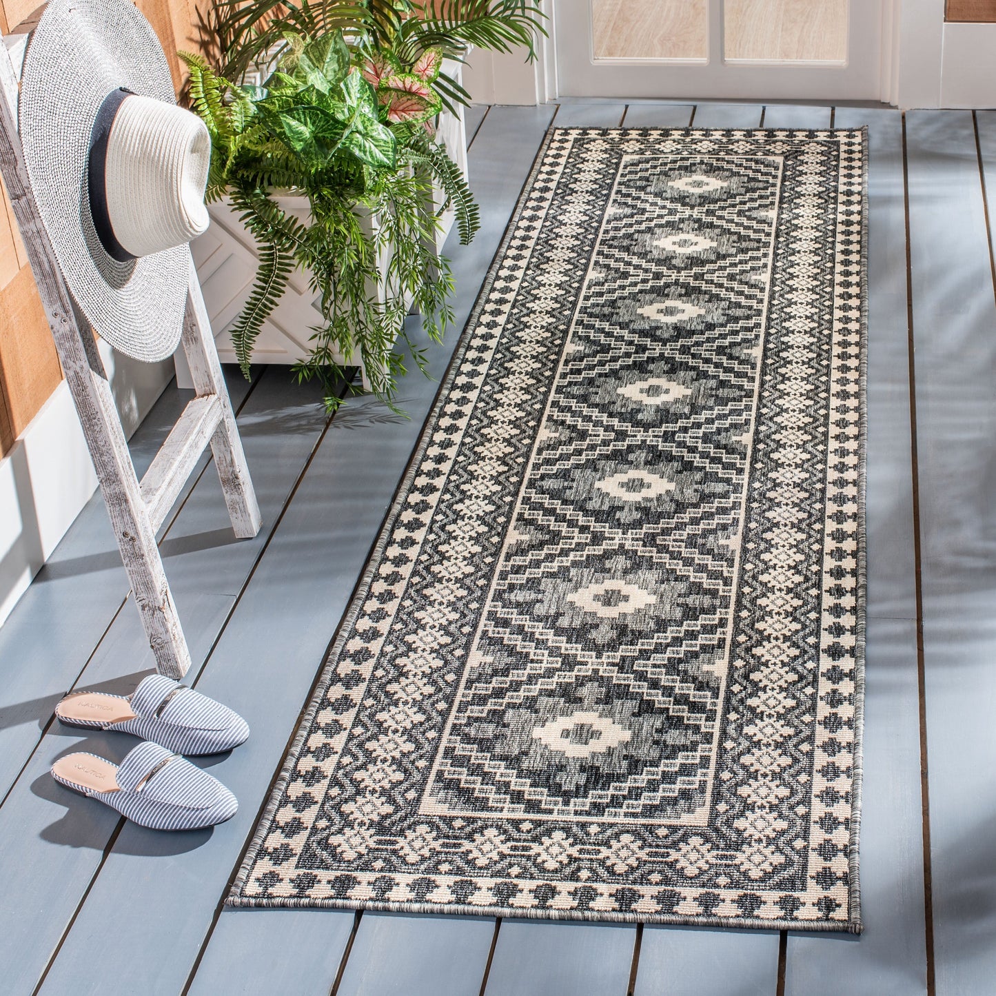 Tapis d'intérieur/extérieur imperméable SAFAVIEH Veranda Rita pour terrasse ou jardin