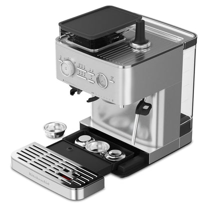 Machine à expresso semi-automatique KitchenAid avec broyeur à meules, KES6551